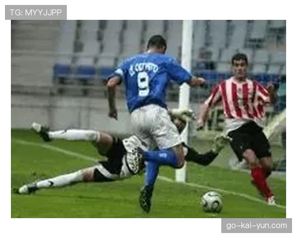 皇家奥维耶多主帅阿尔马达：为球迷拼尽全力，他们是西班牙最佳之一